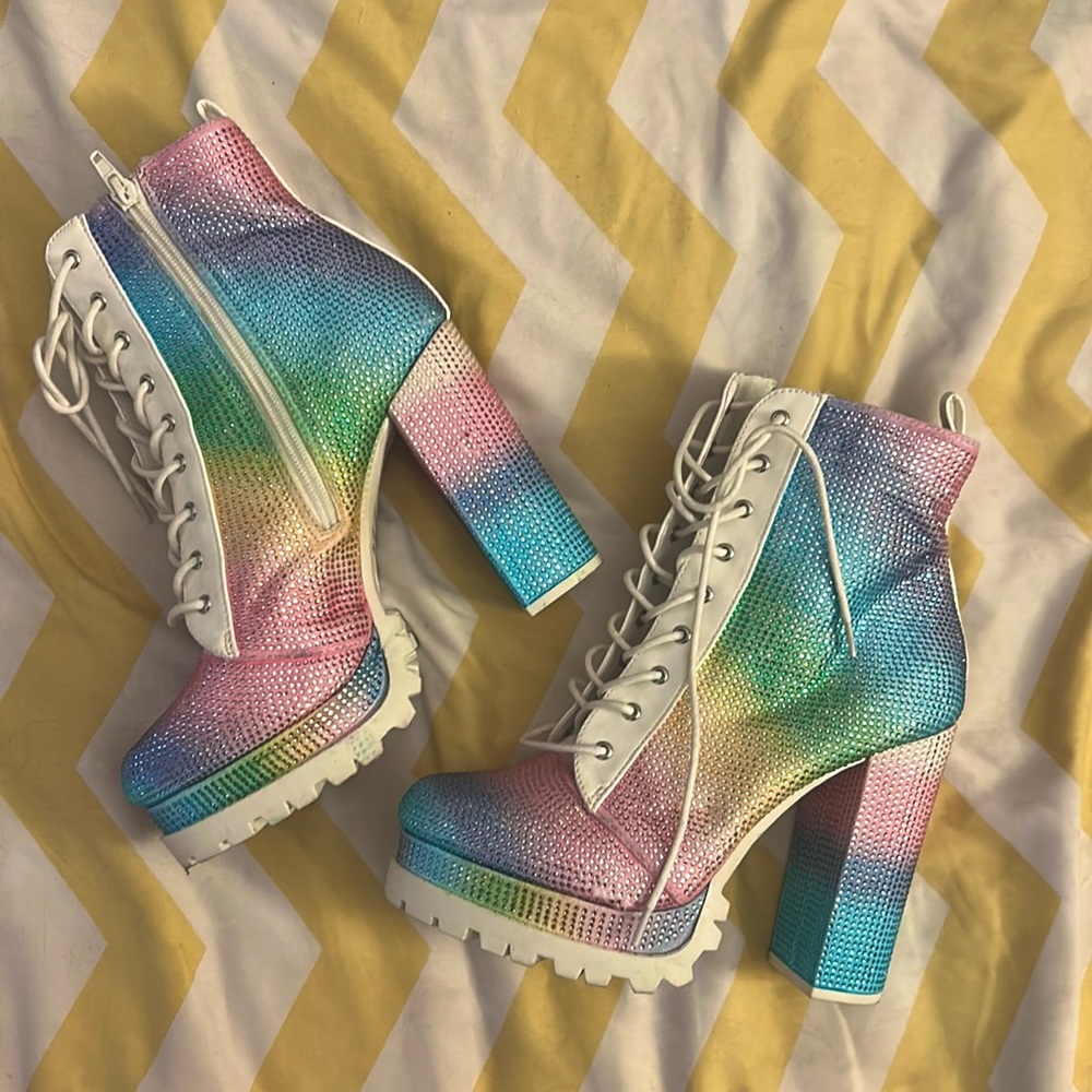 -SOLD - Pastel Rainbow boot heels (Size 9)